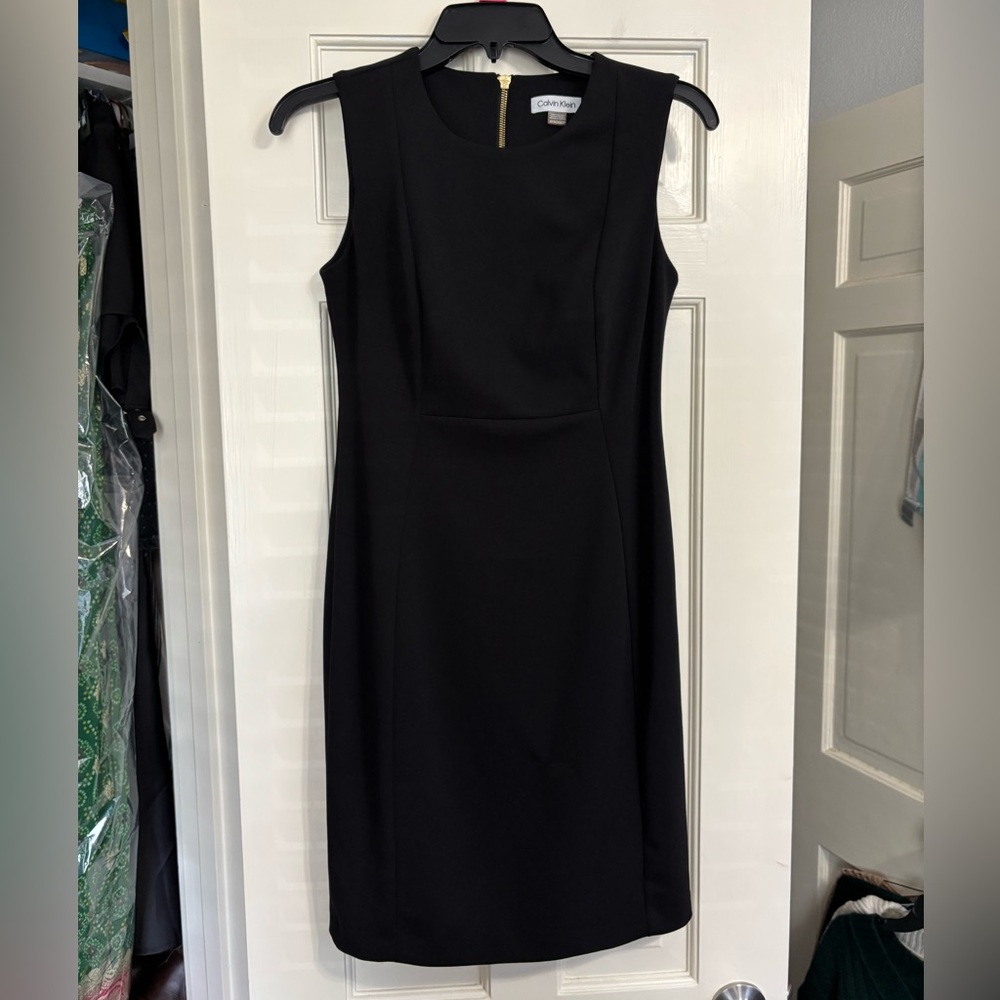 Calvin Klein Black Sleeveless Midi Sheath Dress 6P | Gold Back Zipper | Like New